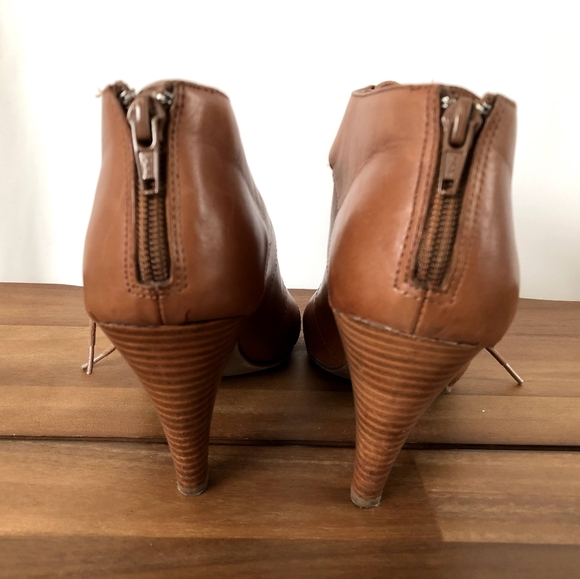 Women's Reba lace up peep toe booties - Picture 5 of 6